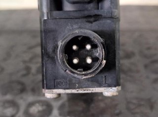 110468 valvula suspension 21083657 renault magnum