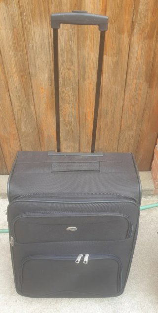 Maleta de viaje American Tourister negra