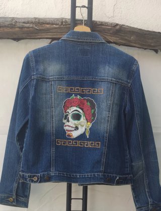 Chaqueta Vaquera Pre-Loved Diseño Catrina