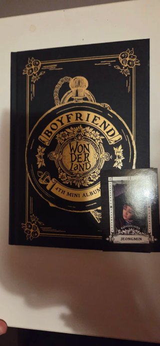 BOYFRIEND Wonderland 4th Mini Album Kpop CD