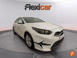 Kia Ceed 1.6 MHEV iMT 100kW (136CV) Drive