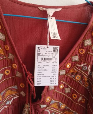 Vestido bordado estilo boho