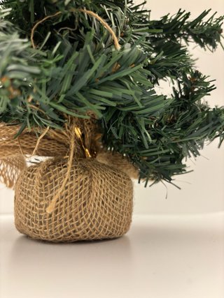 Árbol de Navidad de mesa 64 cm altox 26cm ancho