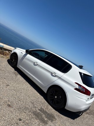 Peugeot 308 2014