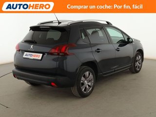 Peugeot 2008 1.2 PureTech Style