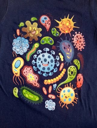 Camiseta M Virus Divertidos
