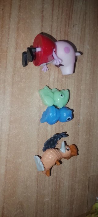 Lote de juguetes para niños