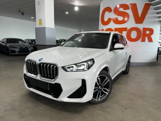 BMW IX1 xDrive30 (2023)