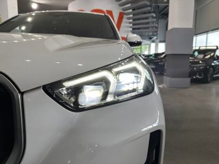 BMW IX1 xDrive30 (2023)