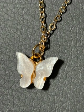 Set gioielli con farfalla