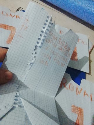 Paquete de 4 Camisetas de fútbol de papel