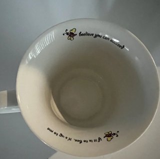 Taza Mary Kay abeja flores 12oz