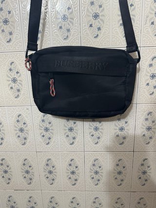 Riñonera Burberry Negra