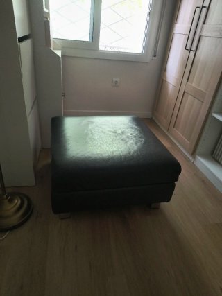 Butaca de piel negra