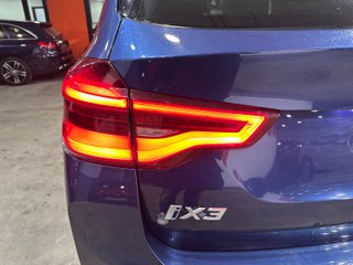 BMW IX3 80 kWh (2021)