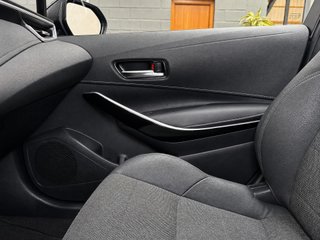 Toyota Corolla 1.8 125H STYLE E-CVT TOURING SPORT