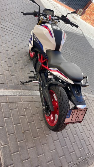 BMW G 310 R Naked Moto