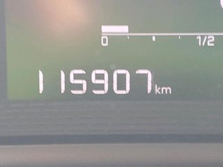 Peugeot 2008 Active BlueHDI 81kW 110CV (2022)