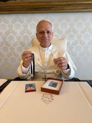 Rosario de cristal azul y plata