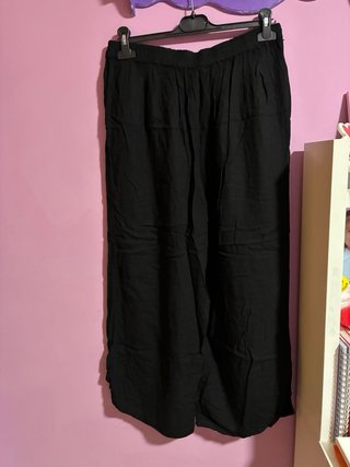 Pantalones negros anchos