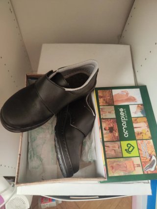 Zapatos Dian negros trabajo suela antideslizante