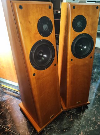 Altavoces Hi-Fi CURA CA21