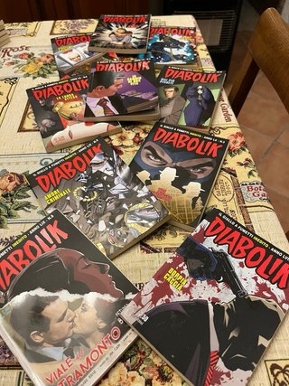Stock fumetti Diabolik