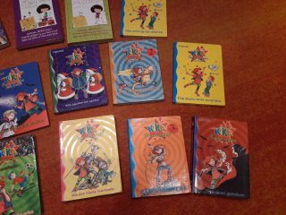14 libros kika y zoe euskara y castellano