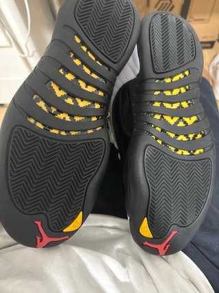 Jordan 12 Retro Taxi Blanco Negro Talla 42