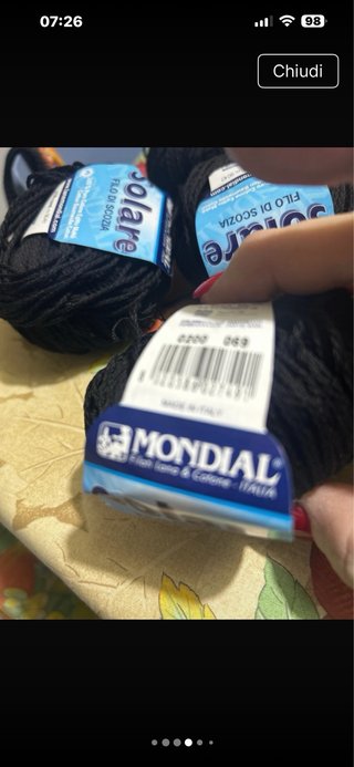 Lotto 7 gomitoli lana nera Mondial Solare