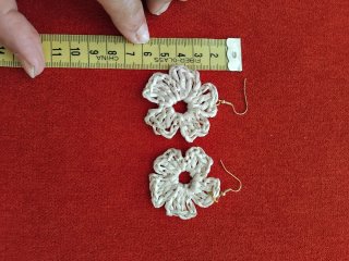 Set orecchini + ciondolo rafia