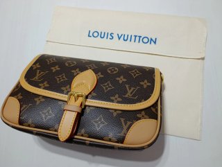 Bolso estilo Diane