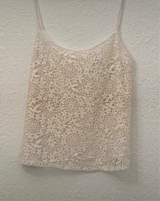Blusa de encaje blanca