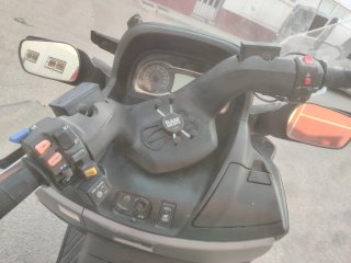 Suzuki burgman 650
