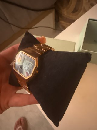 Reloj Tous color oro rosa Digital