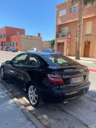Mercedes C220 CDI Coupé 2.2 Automático