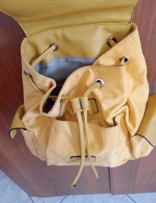 Zainetto vintage giallo senape