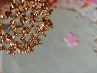 Spilla vintage albero vita con cristalli colorati