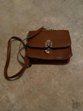 Bolso marrón
