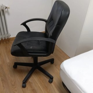 Silla de escritorio negra