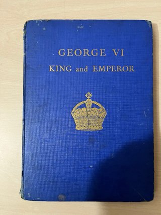 Lote 4 libros antiguos e ilustrados de historia, a