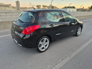 Peugeot 308 2011