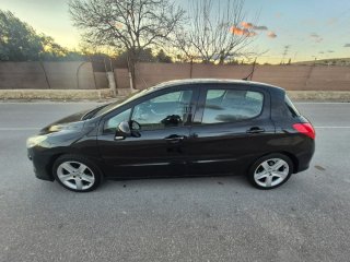 Peugeot 308 2011