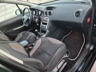 Peugeot 308 2011