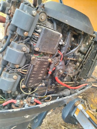 Motor fueraborda Yamaha 90 CV