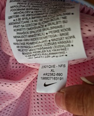 Bañador Nike Sportswear Essentials Woven Flow Rosa