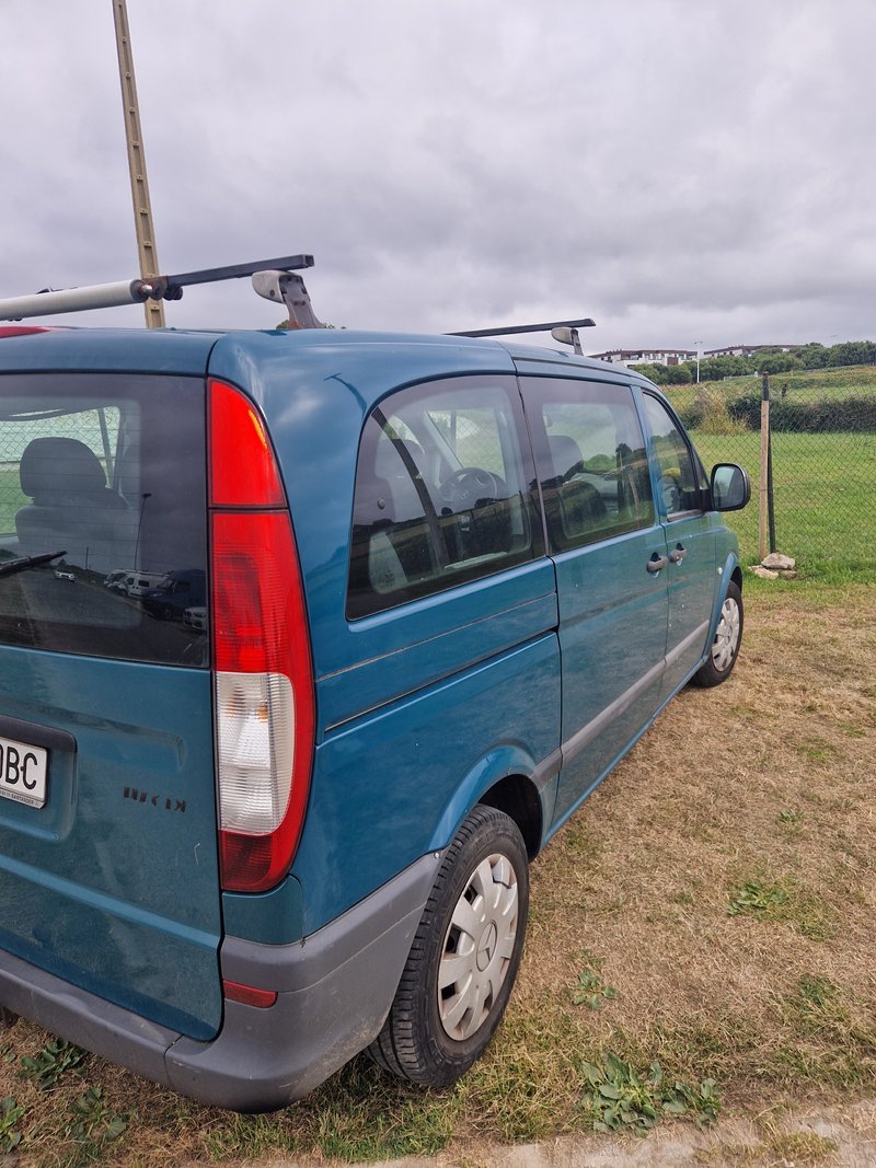 Mercedes Vito 2004 - foto 1