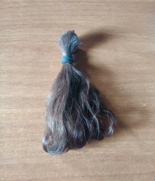 Pelo mujer 17 cm castaño