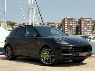 Porsche Cayenne Turbo S, nacional, año 2023