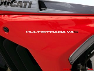 DUCATI MULTISTRADA V4 S